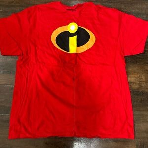 Disney Incredibles t shirt